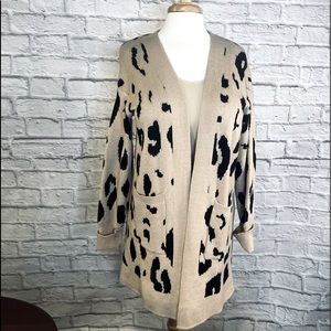 Zesica leopard print open cardigan sweater, size M in tan/black, NWOT